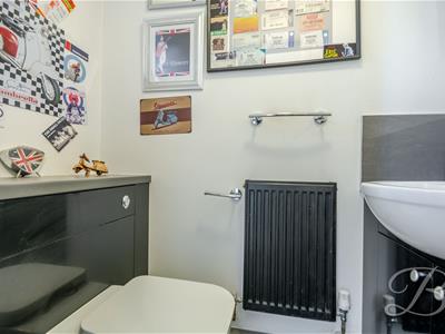 Picture 19
